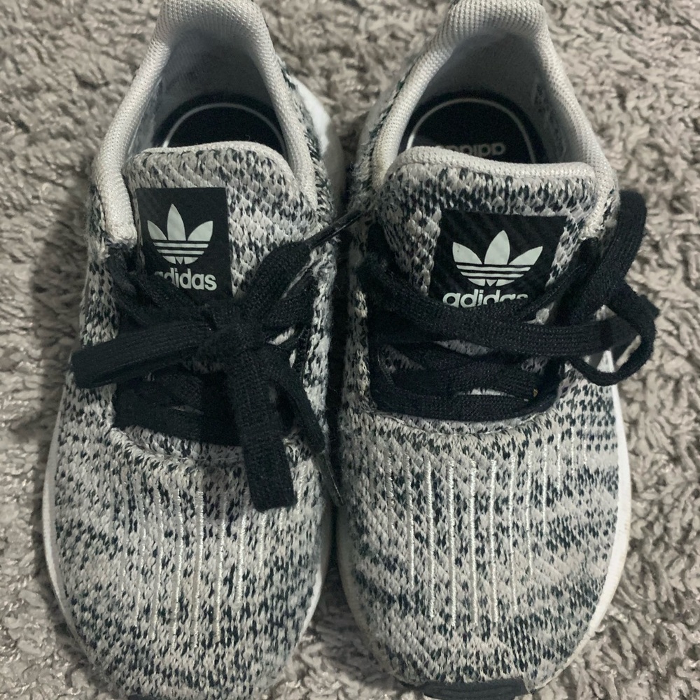 Toddler Boys’ Adidas shoes (ortholite)